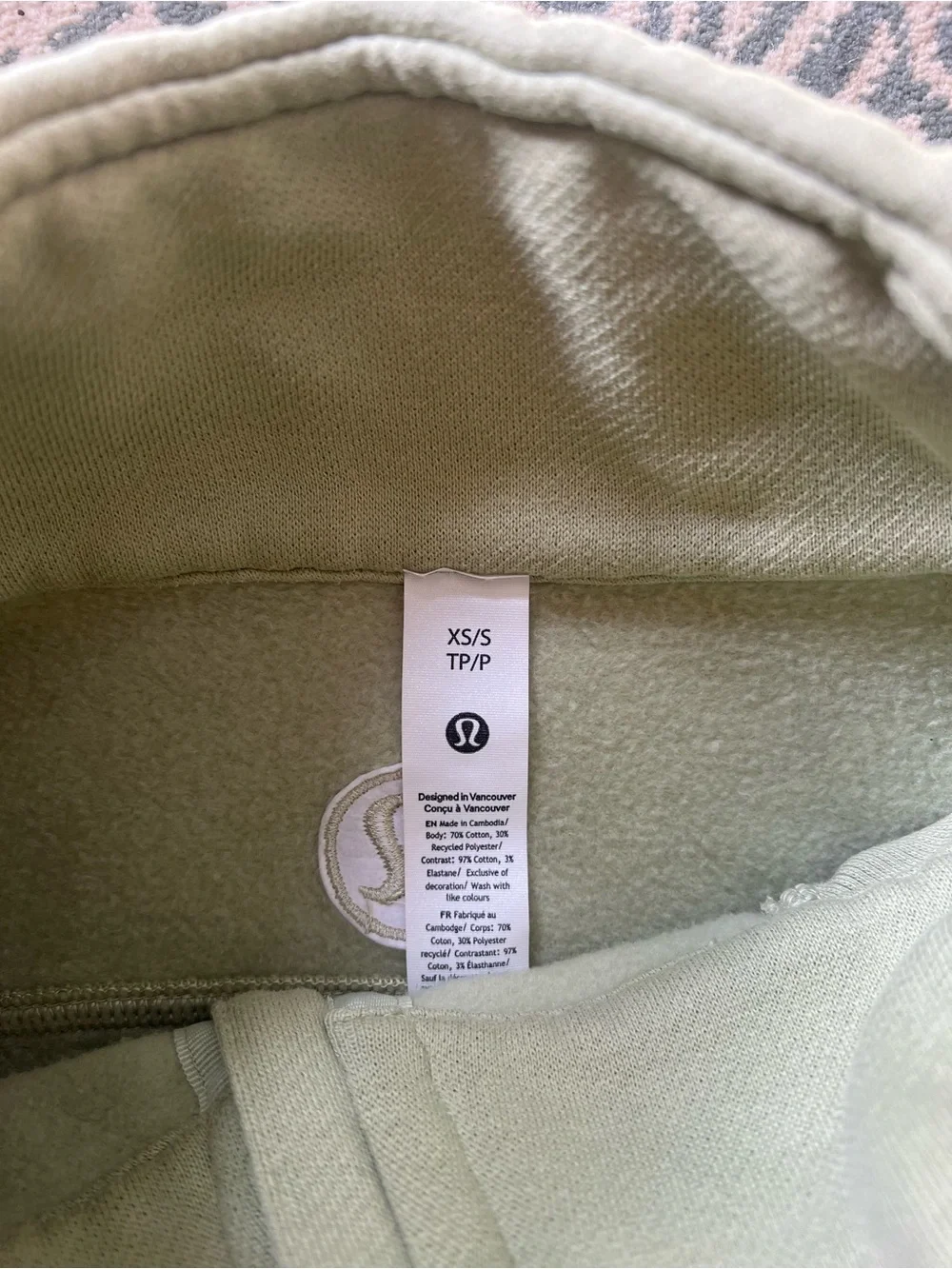 Lululemon Women’s scuba oversized funnel neck 1/2 zip pullover- light green